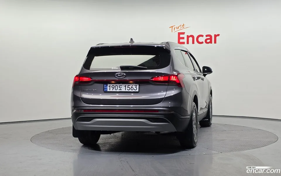 Hyundai SantaFe HEV 1.6 2WD 2023 — миниатюра 4