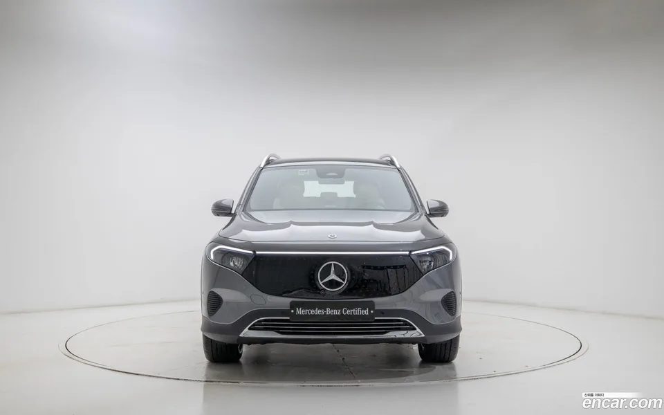 Mercedes-Benz EQB EQB300 4MATIC 2025 — миниатюра 3