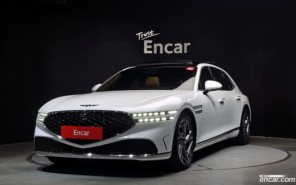 Genesis G90 3.5 AWD 2022 — фото 1, купить с доставкой в Москву