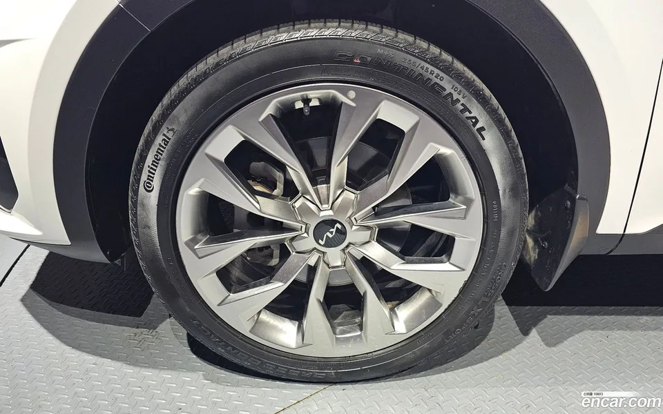 Kia Sorento 2.2 2WD 2023 — миниатюра 5