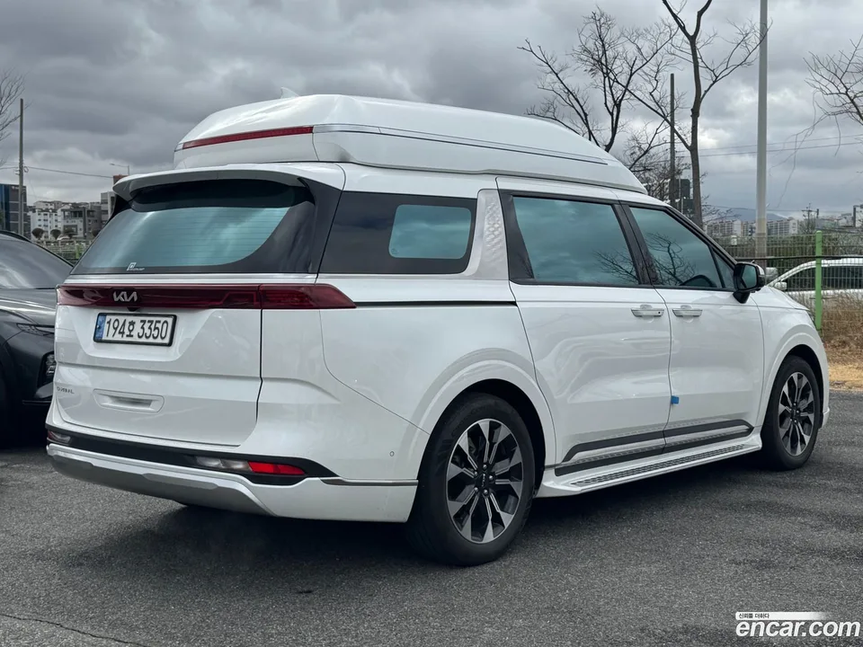 Kia Carnival 7 2022 — миниатюра 2