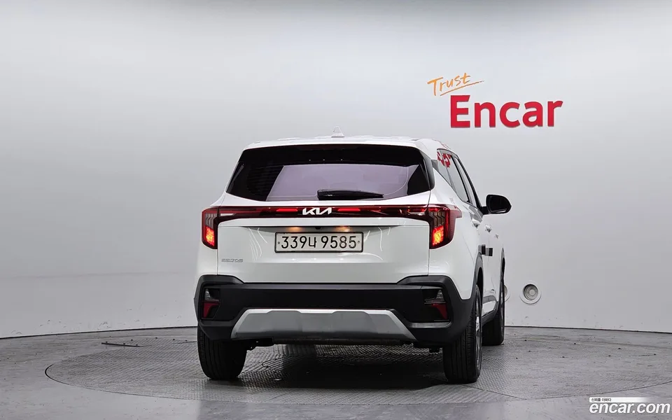 Kia Seltos 2.0 2WD 2024 — миниатюра 4