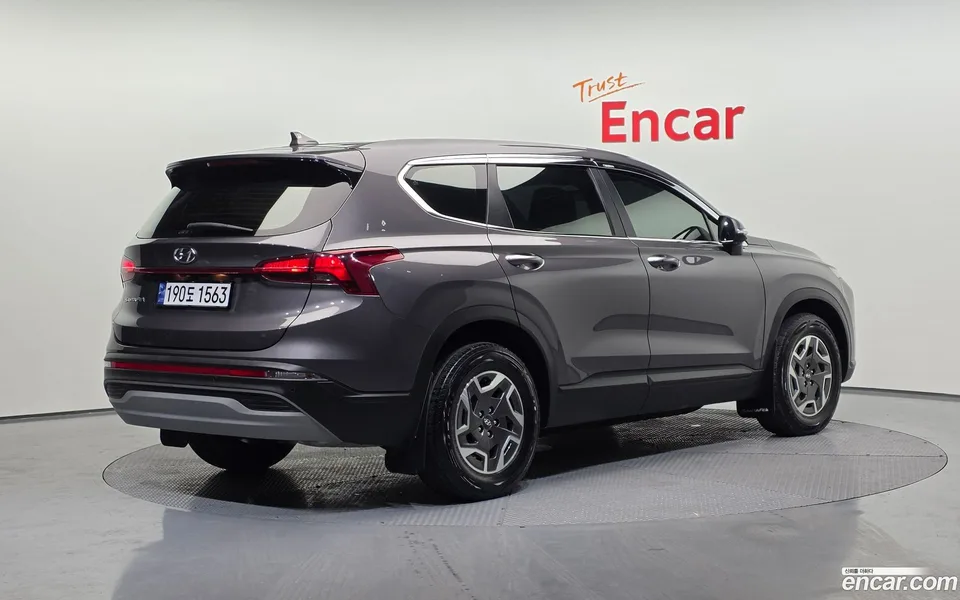 Hyundai Santa Fe HEV 1.6 2WD 2023 — миниатюра 2