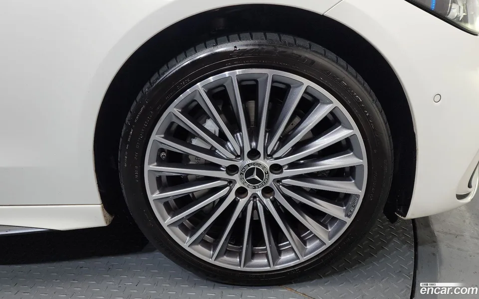Mercedes-Benz C-Class C300 AMG Line 2022 — миниатюра 5