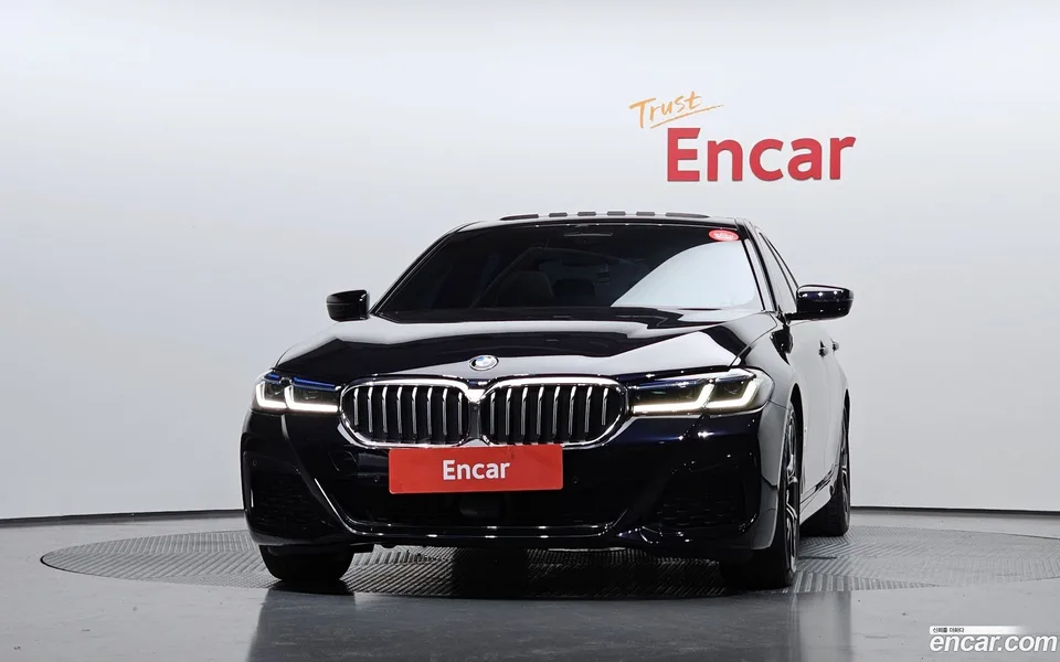 BMW 5 Series 530i M 2023 — миниатюра 3