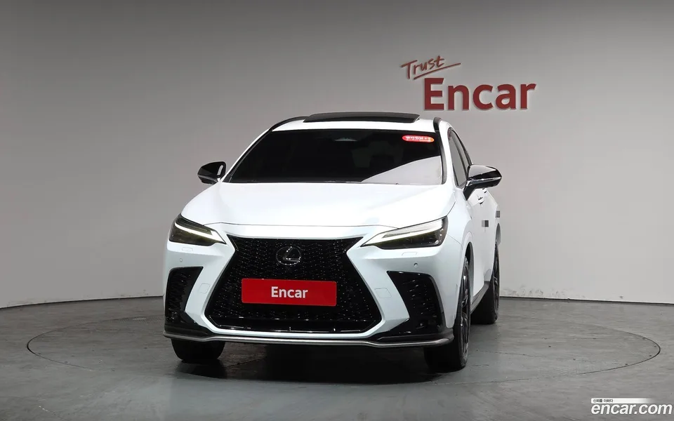 Lexus NX 450h+ F-Sport 2023 — миниатюра 3