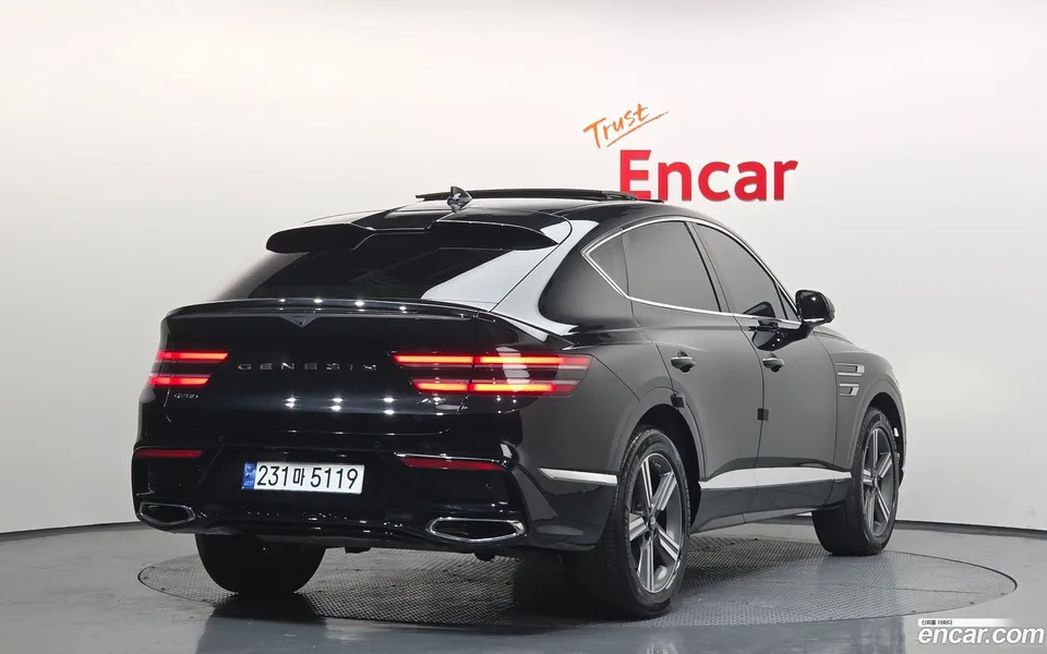 Genesis GV80 Coupe 2.5T AWD 2023 — миниатюра 2