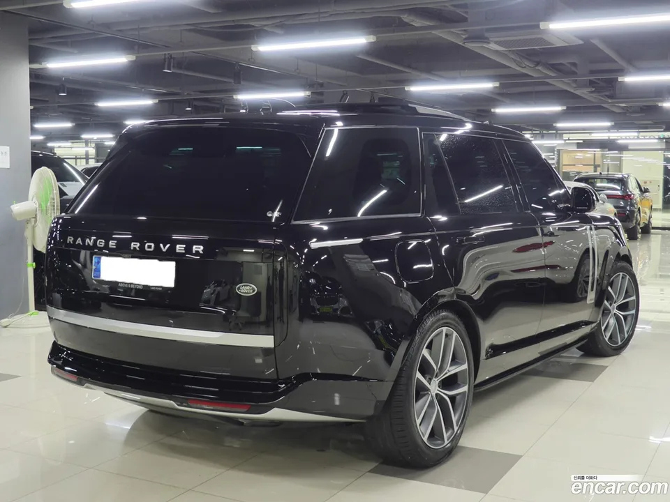 Land Rover Range Rover P530 AB LWB 2023 — миниатюра 3