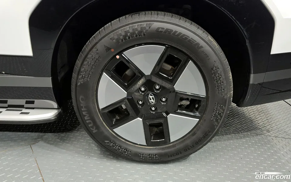 Hyundai SantaFe HEV 1.6 2WD 2024 — миниатюра 5