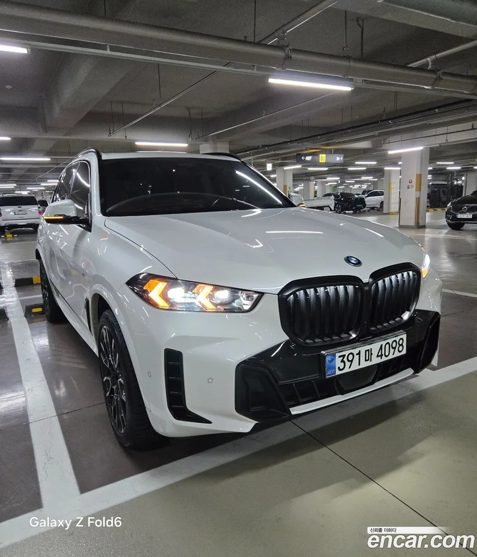 BMW X5 xDrive 50e M 2023 — миниатюра 3