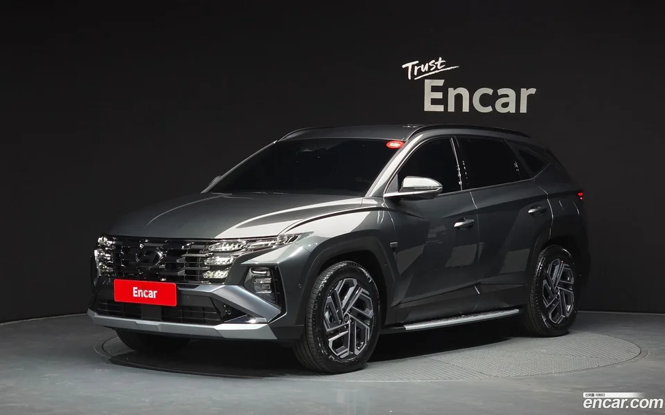 Hyundai Tucson Hybrid NX4 HEV 1.6 4WD 2024 — фото 1, купить с доставкой в Москву