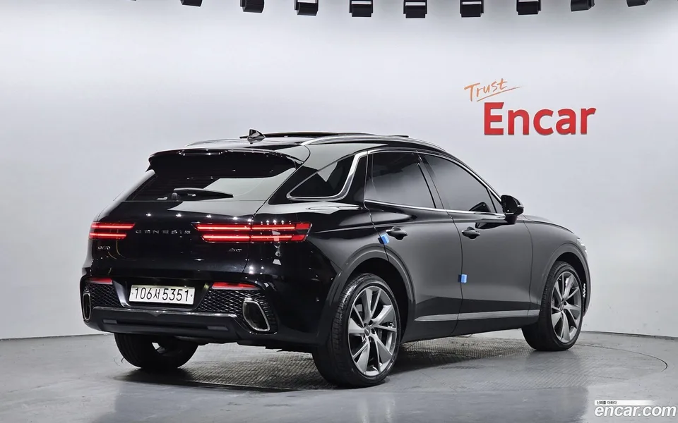 Genesis GV70 2.5T AWD 2022 — миниатюра 2