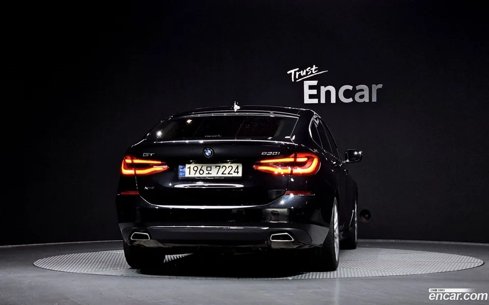BMW 6 Series GT 630i xDrive 2023 — миниатюра 4
