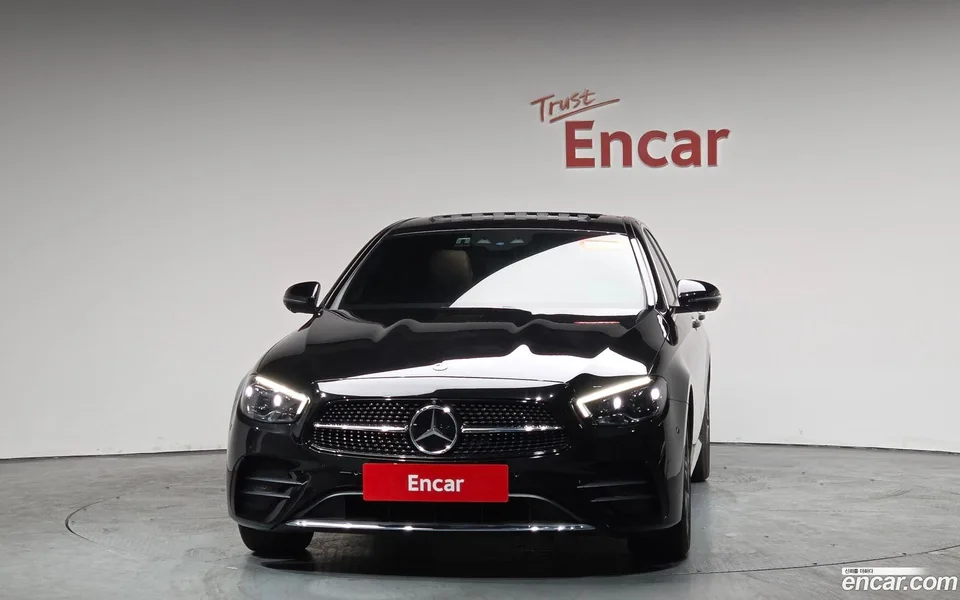Mercedes-Benz E-Class E250 AMG Line 2023 — миниатюра 3