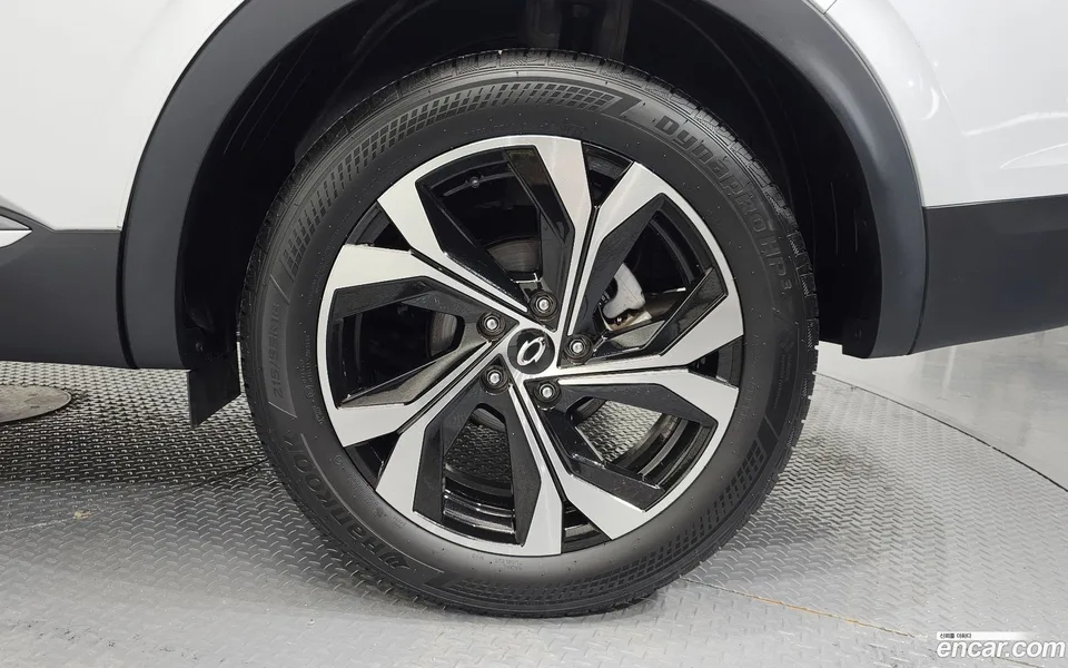 Renault Samsung XM3 (Arkana) 1.6 E-TECH e- 2022 — миниатюра 5