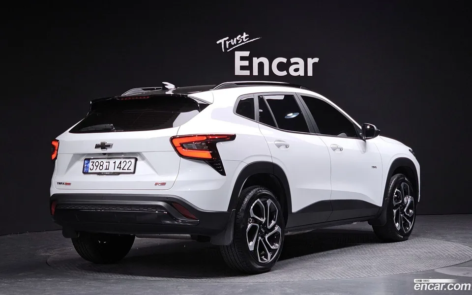 Chevrolet Trax Crossover 1.2 RS 2024 — миниатюра 2