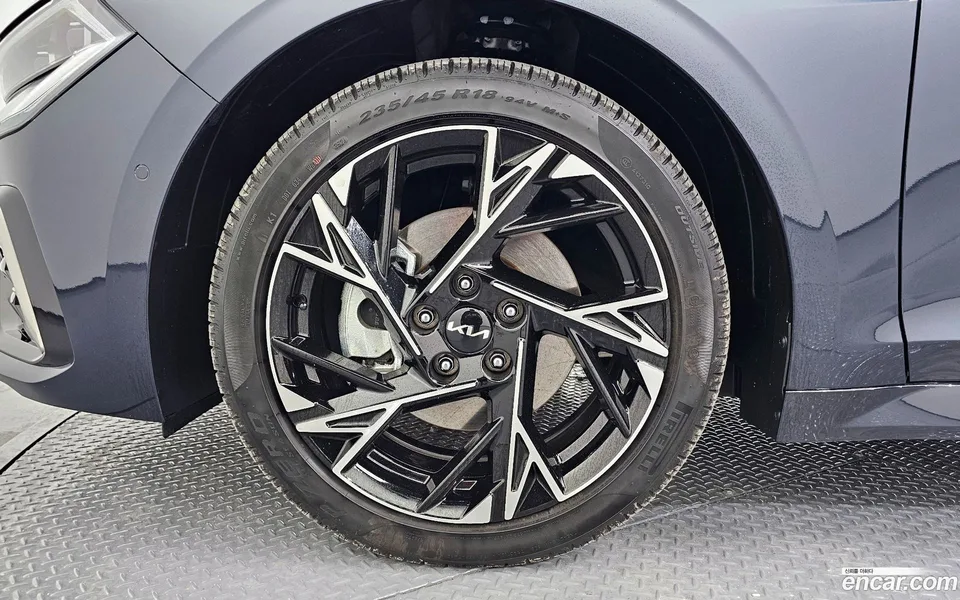 Kia K5 Hybrid 2025 — миниатюра 5