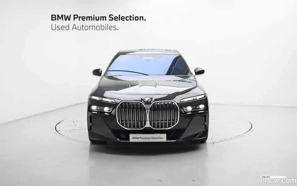BMW 7 Series 740d xDrive M 2025 — миниатюра 3