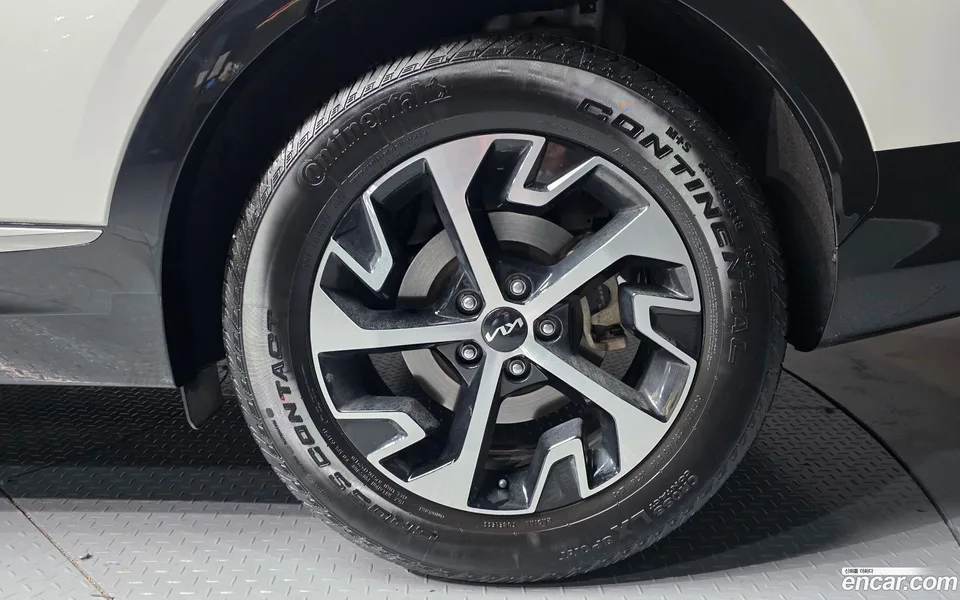 Kia Sportage Hybrid 2WD 2024 — миниатюра 5