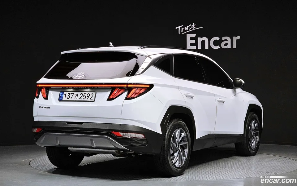 Hyundai Tucson Hybrid 2WD 2022 — миниатюра 2