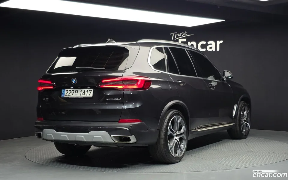 BMW X5 xDrive 30d xLine 2023 — миниатюра 2