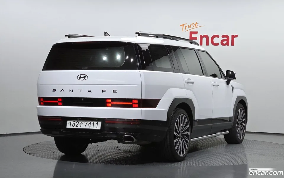 Hyundai Santa Fe 2.5T 2WD 2024 — миниатюра 2