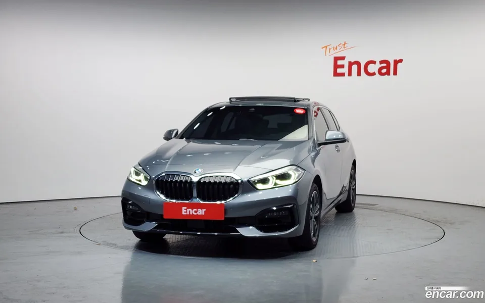 BMW 1 Series 120i 2023 — миниатюра 3