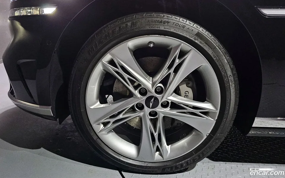 Genesis G90 3.5 AWD 2023 — миниатюра 5