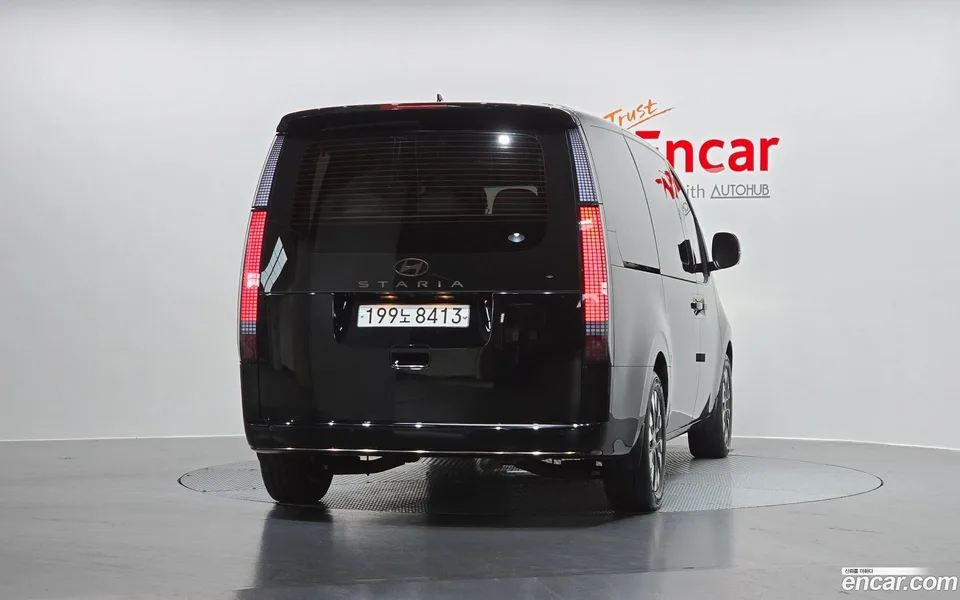 Hyundai Staria HEV 1.6 7 2024 — миниатюра 4