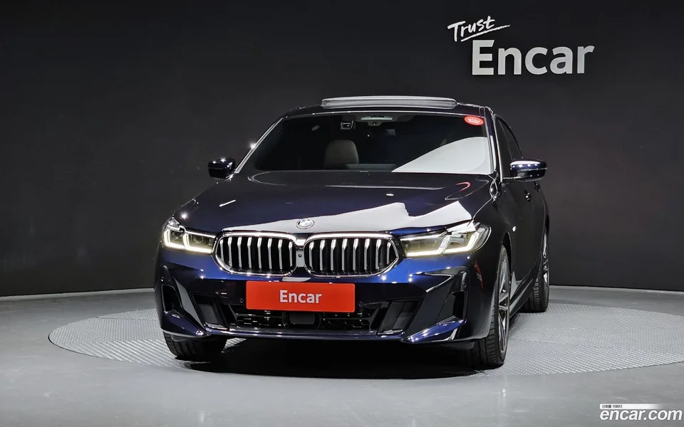 BMW 6 Series GT 620d M 2023 — миниатюра 3