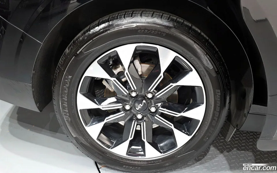 Kia Carnival 9 2022 — миниатюра 5
