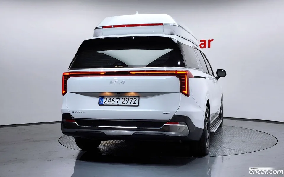 Kia Carnival HEV 7 2024 — миниатюра 4