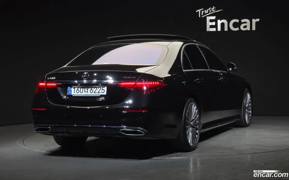 Mercedes-Benz S-Class S500L 4MATIC 2024 — миниатюра 2