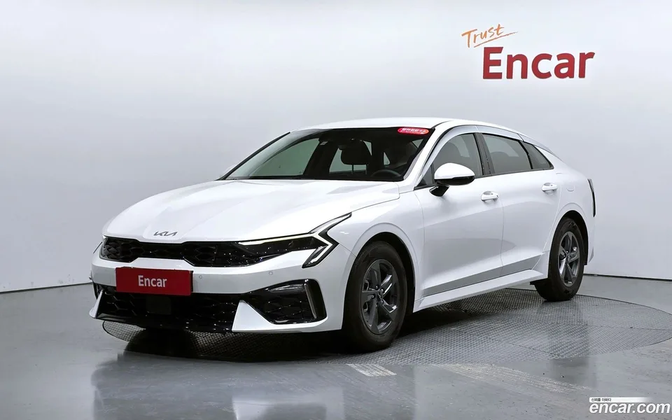 Kia K5 2.0 LPi() 2024 — фото 1, купить с доставкой в Москву