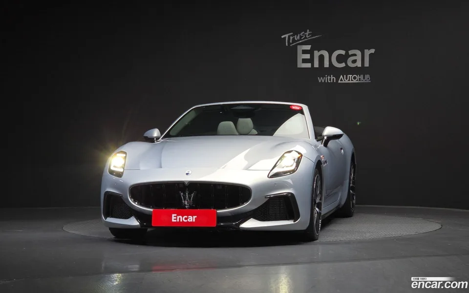 Maserati GranCabrio 3.0 V6 2024 — миниатюра 3