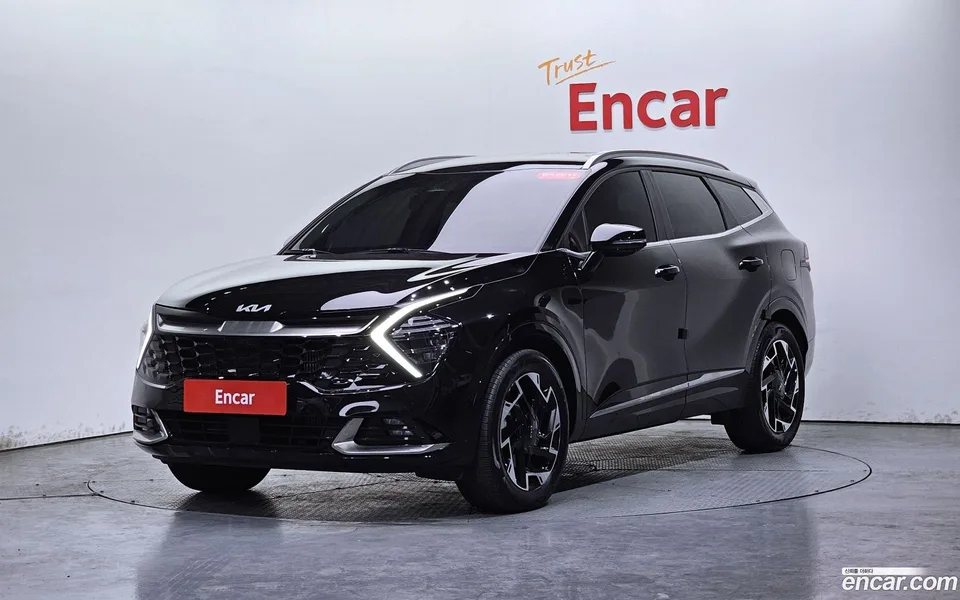 Kia Sportage 1.6 2WD 2023 — фото 1, купить с доставкой в Москву