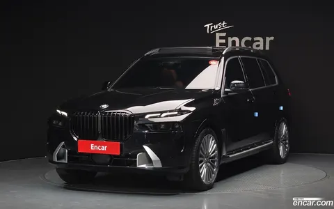BMW X7 2023 купить в Москве