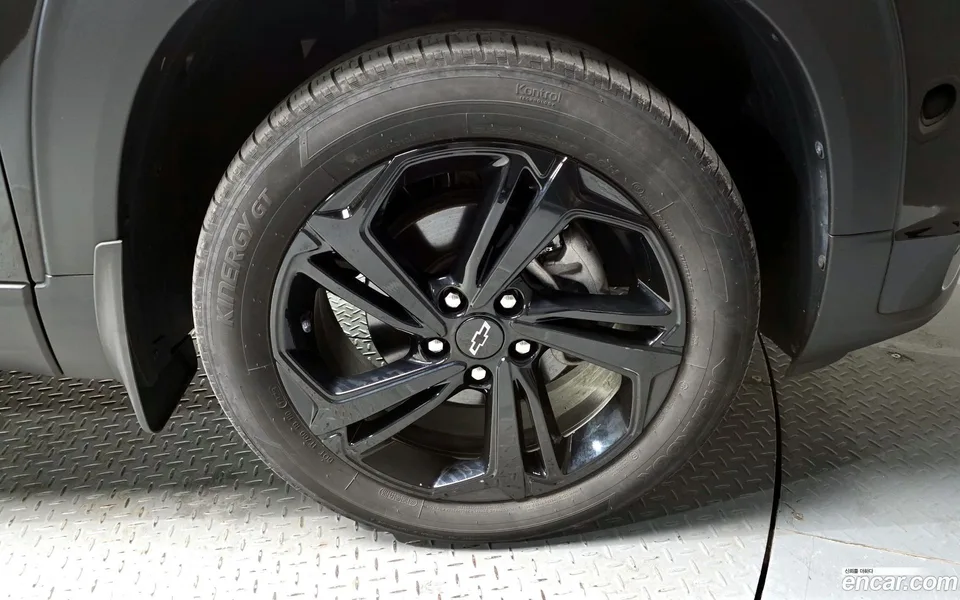 Chevrolet Trailblazer 1.3 4WD 2023 — миниатюра 5