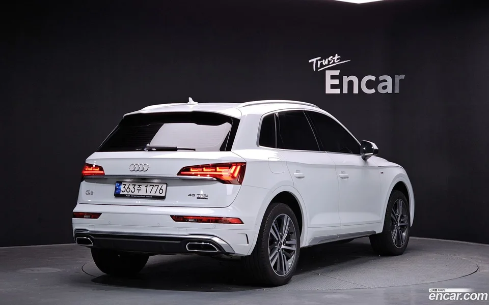 Audi Q5 45 TFSI 2022 — миниатюра 2