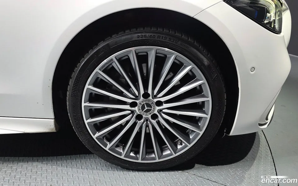 Mercedes-Benz C-Class C300 AMG Line 2022 — миниатюра 5