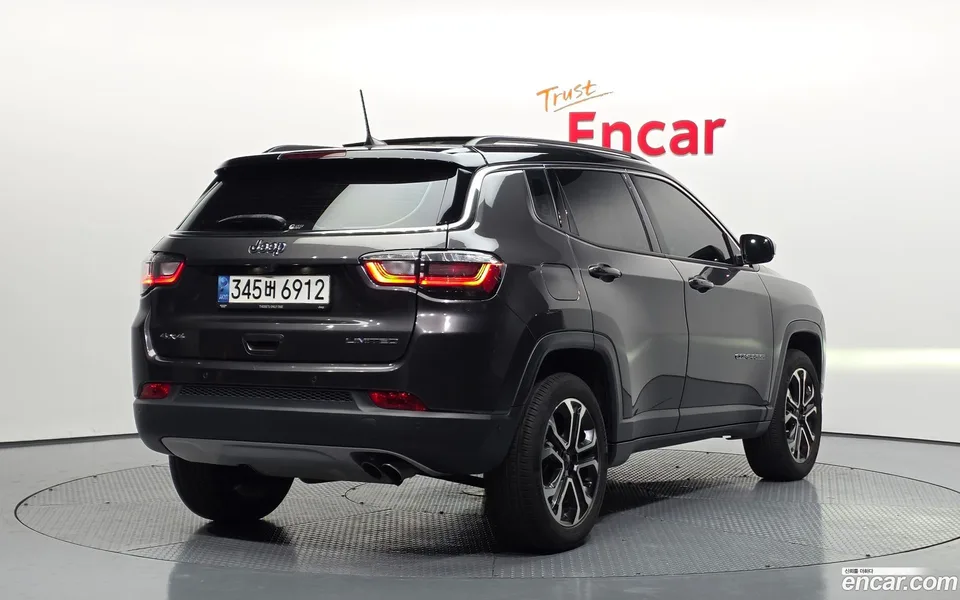 Jeep Compass 2.4 AWD 2022 — миниатюра 2