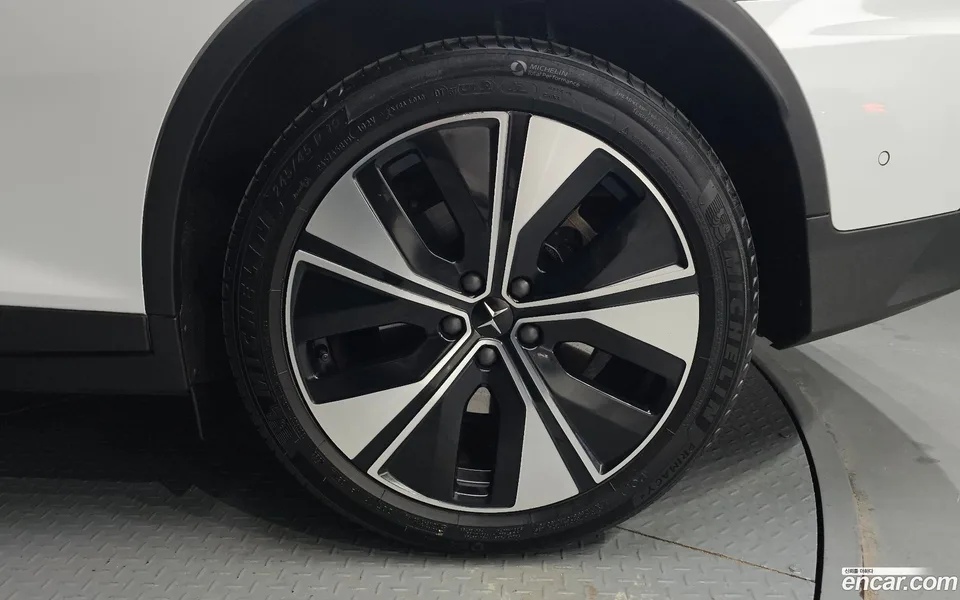 Polestar Polestar 2 2023 — миниатюра 5