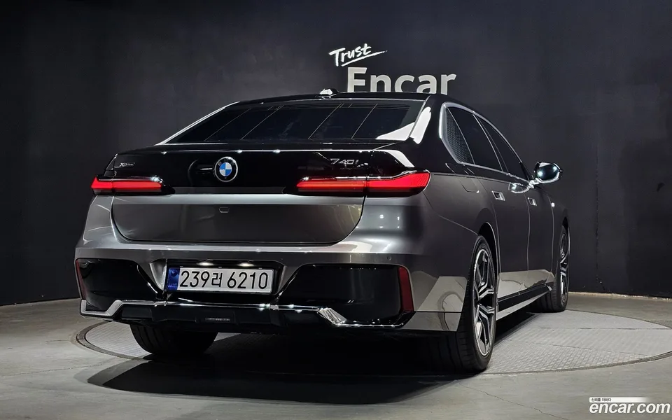 BMW 7 Series 740i xDrive M 2025 — миниатюра 2