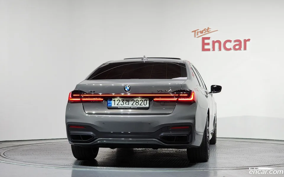 BMW 7 Series 730d xDrive M 2022 — миниатюра 4