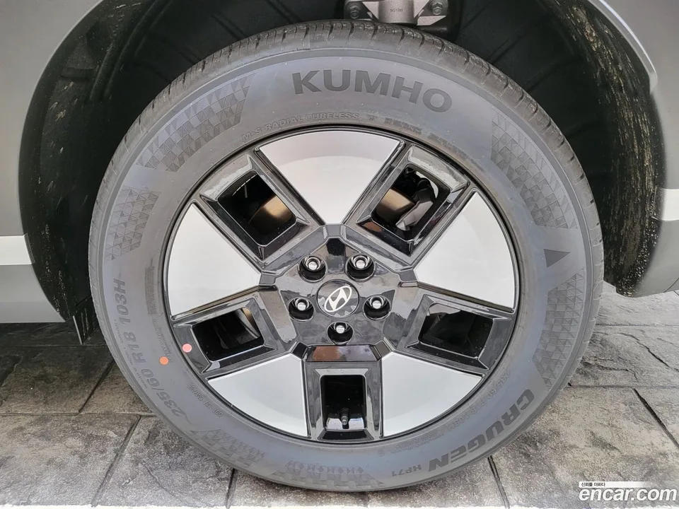 Hyundai Santa Fe HEV 1.6 2WD 2025 — миниатюра 5
