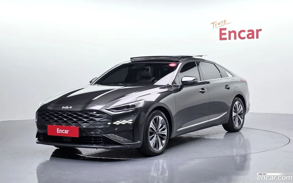Kia K8 Hybrid 2022 — фото 1, купить с доставкой в Москву