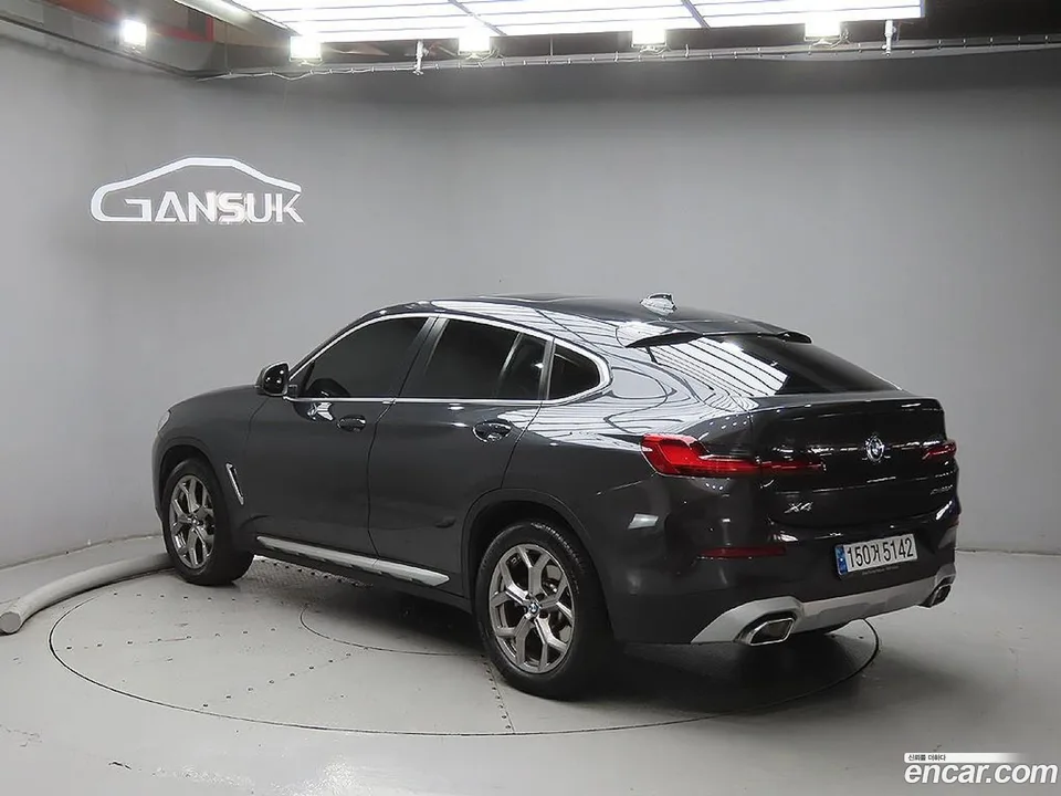 BMW X4 xDrive20d xLine 2022 — миниатюра 2