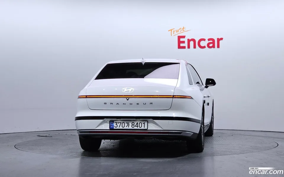 Hyundai Grandeur 2.5 2WD 2022 — миниатюра 4