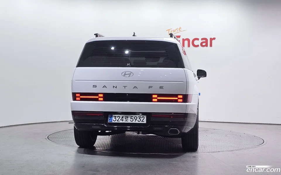 Hyundai SantaFe 2.5T 2WD 2023 — миниатюра 4