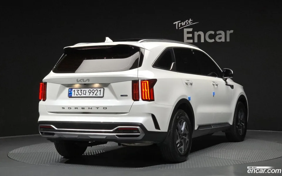 Kia Sorento HEV 1.6 2WD 2022 — миниатюра 2